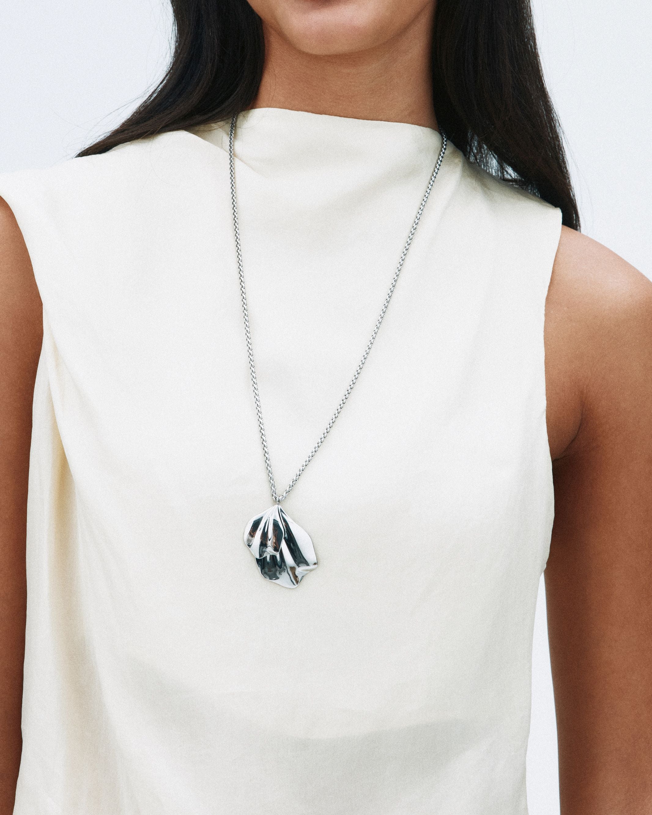 Petal Necklace L Silver EdbladNZ