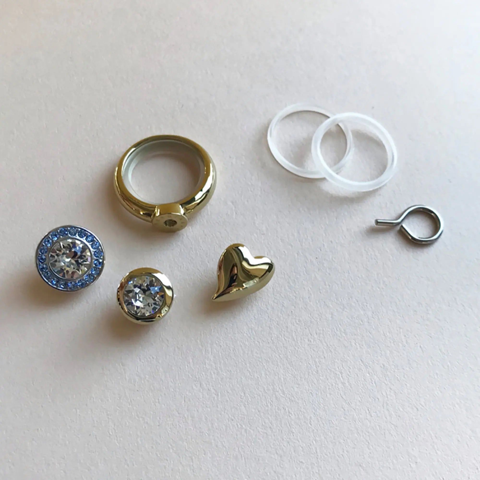 Compliments Ring Set: Shiny Gold Ring + Grace + Strength + Passion. - Dyrberg/Kern NZ