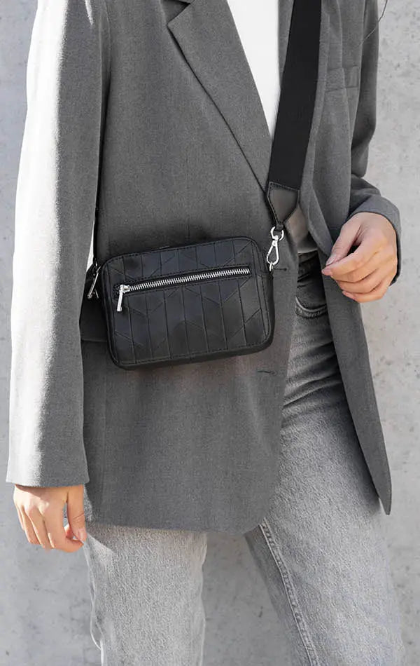 Elea Crossbody Bag, Grain, Black w/Gold - Dyrberg/Kern NZ