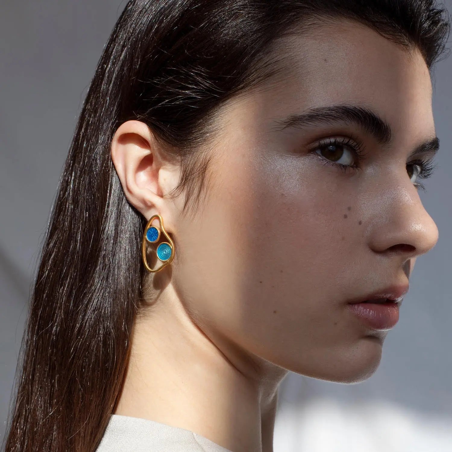 Gaudi Wavy Gold Stud Earrings Medium - Dyrberg/Kern NZ