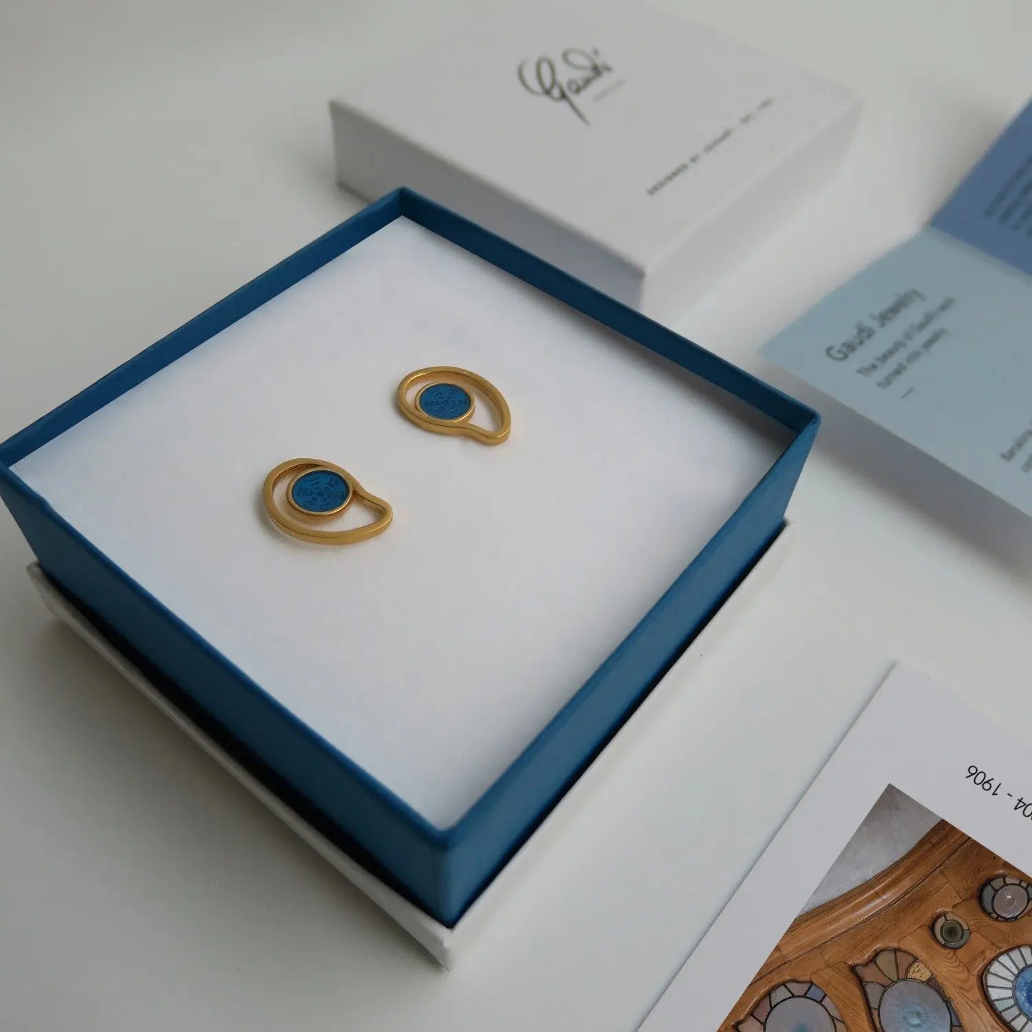 Gaudi Wavy Gold Stud Earrings Small - Dyrberg/Kern NZ