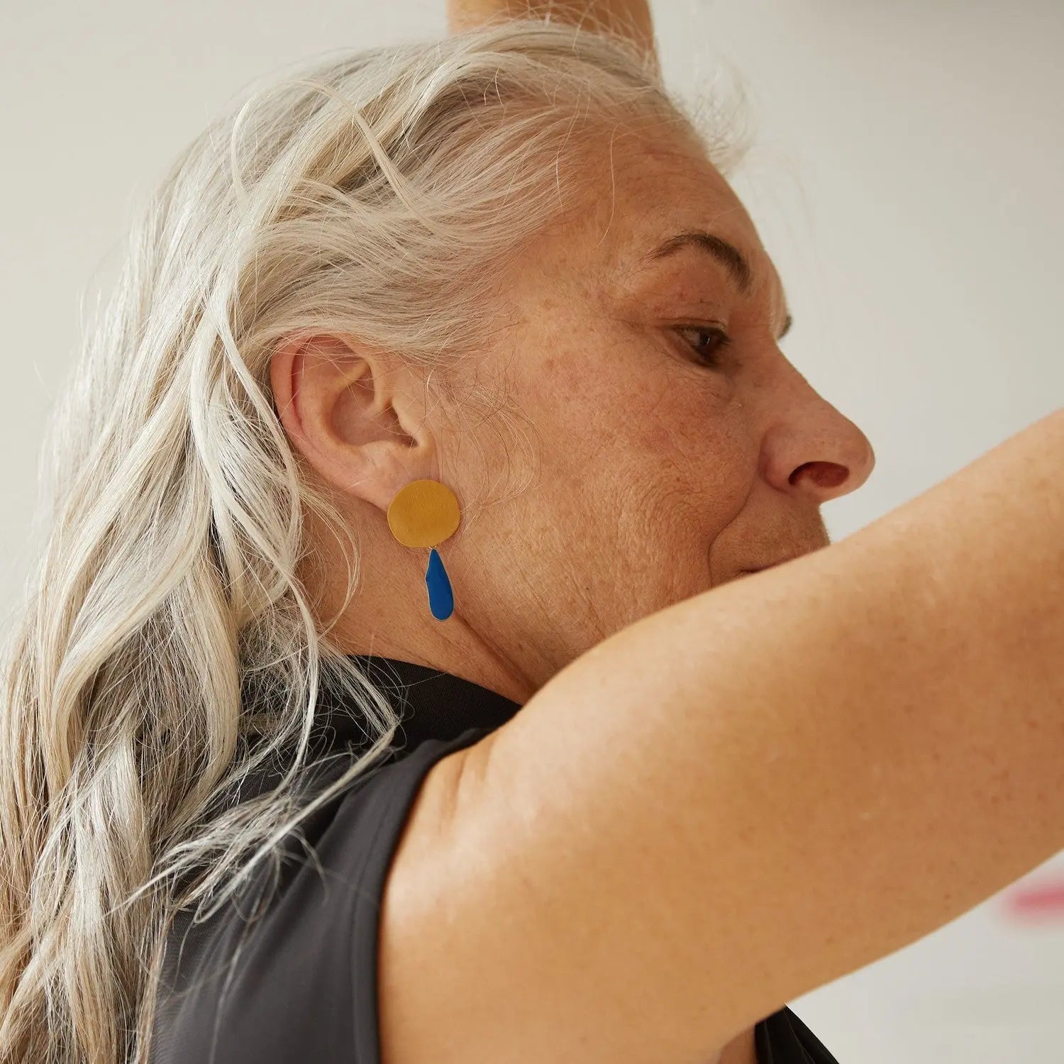 Miro Dangling Gold Earrings Blue Drop - Dyrberg/Kern NZ