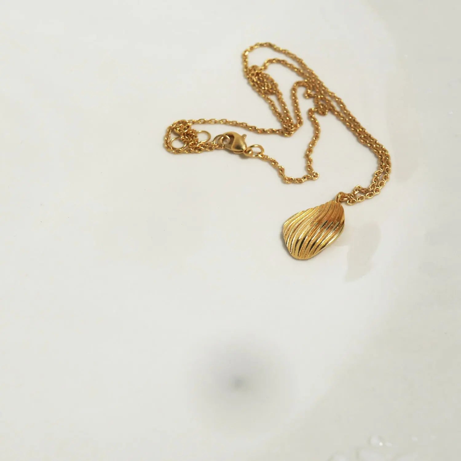 Onaria Small Golden Necklace - Dyrberg/Kern NZ
