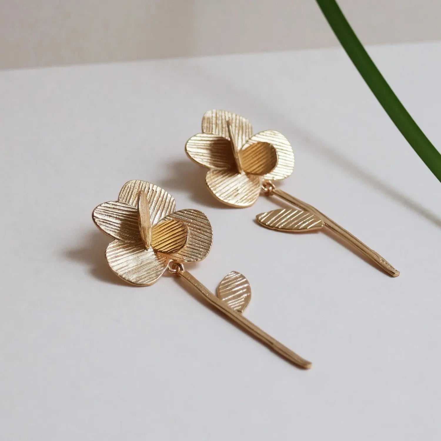 Pampalonia Gold Earrings Long - Dyrberg/Kern NZ