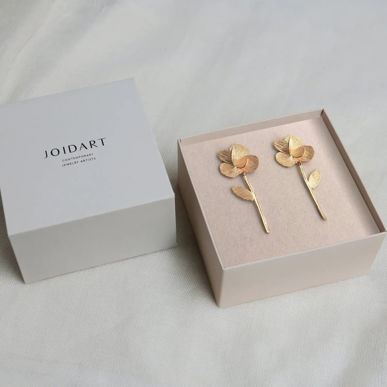 Pampalonia Gold Earrings Long - Dyrberg/Kern NZ