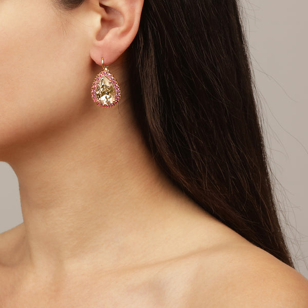 Fiora Gold Earrings - Golden