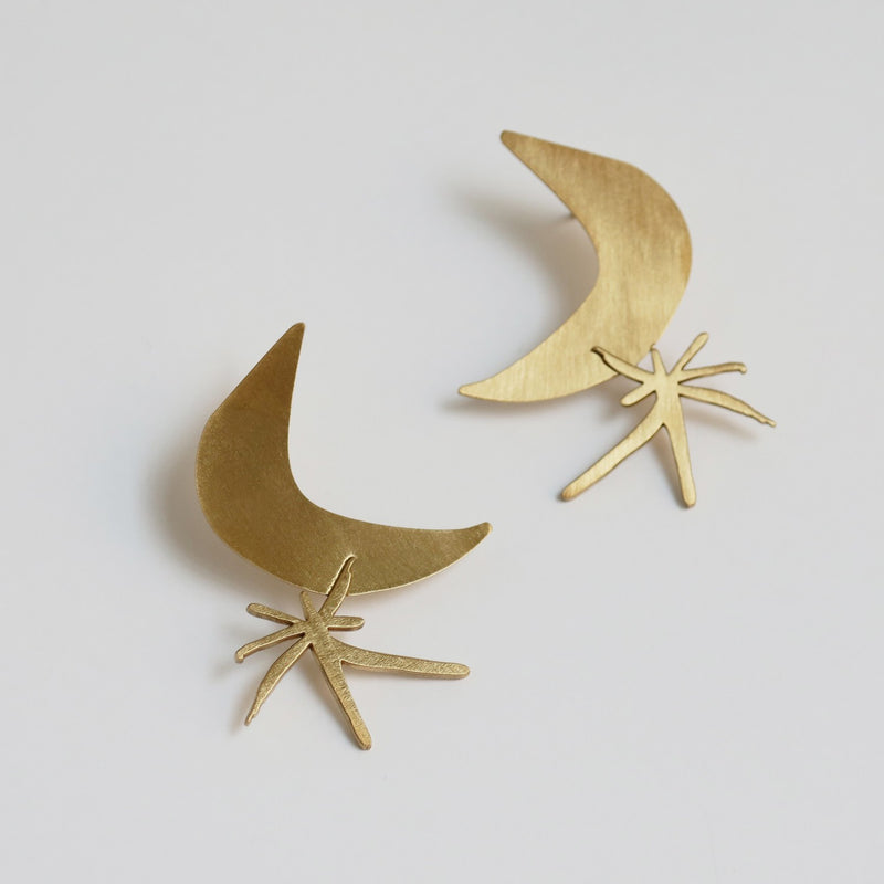 Miro Gold Earrings Moon and Star