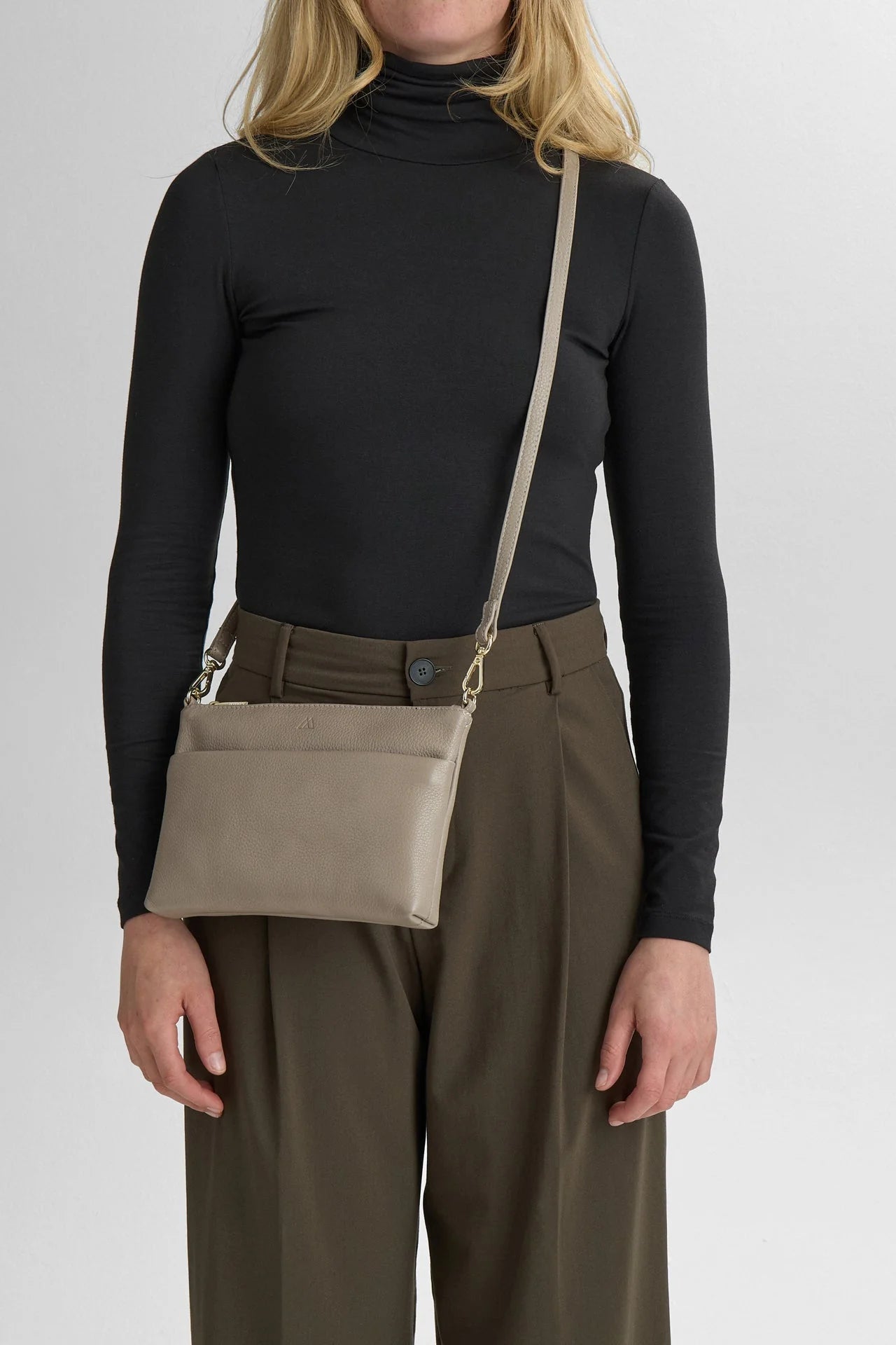 Karima Crossbody Bag, Grain, Sand w/Gold - Dyrberg/Kern NZ