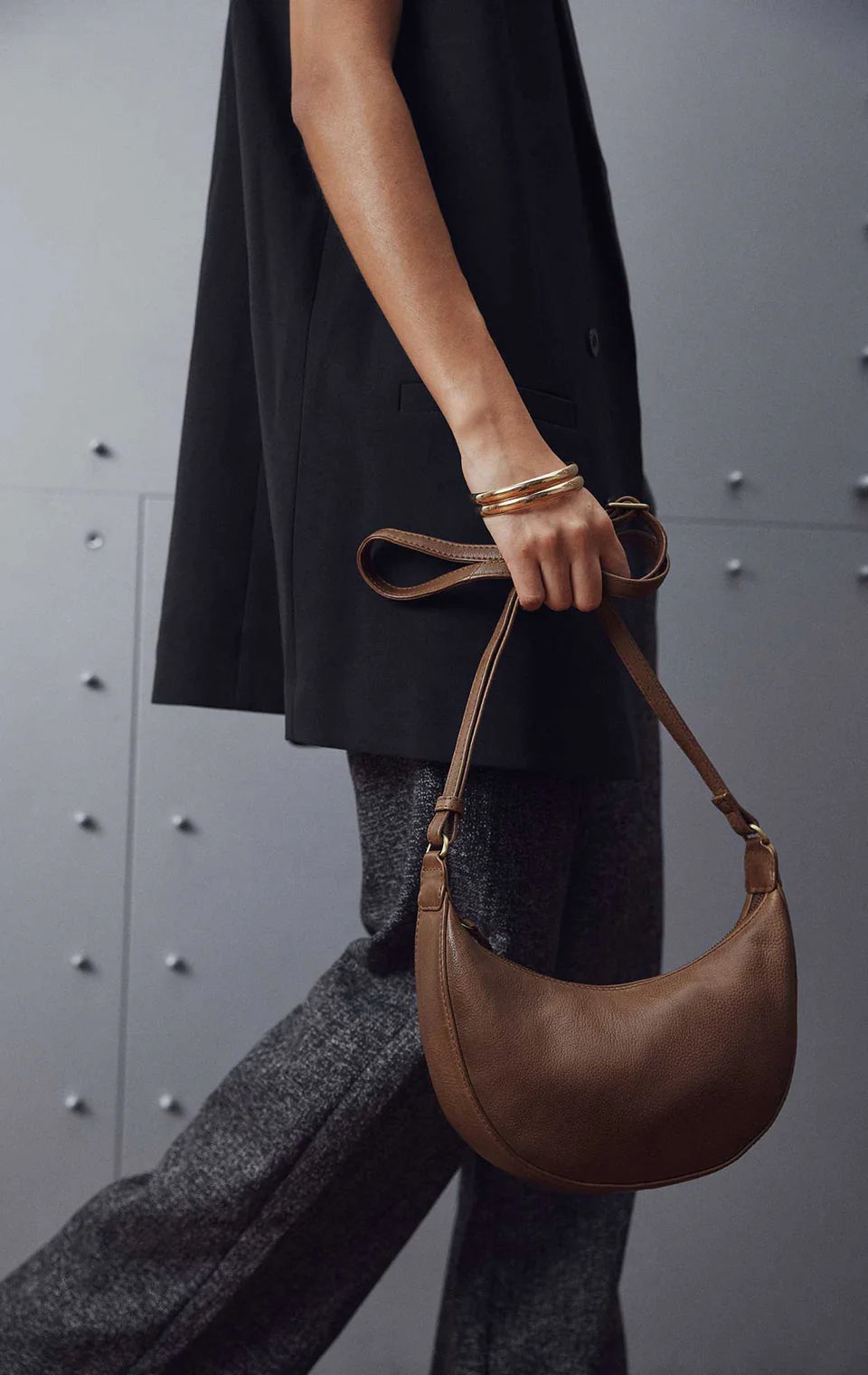 Faye Crossbody Bag, Soft Vintage, Cognac with Brushed Gold Markberg NZ