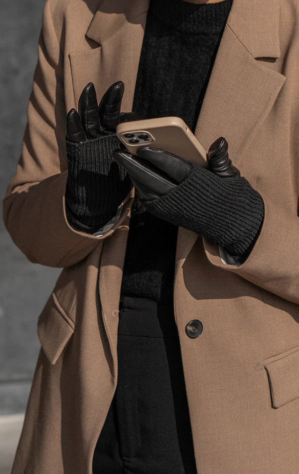 Helly Glove, Black with Burgundy Markberg NZ