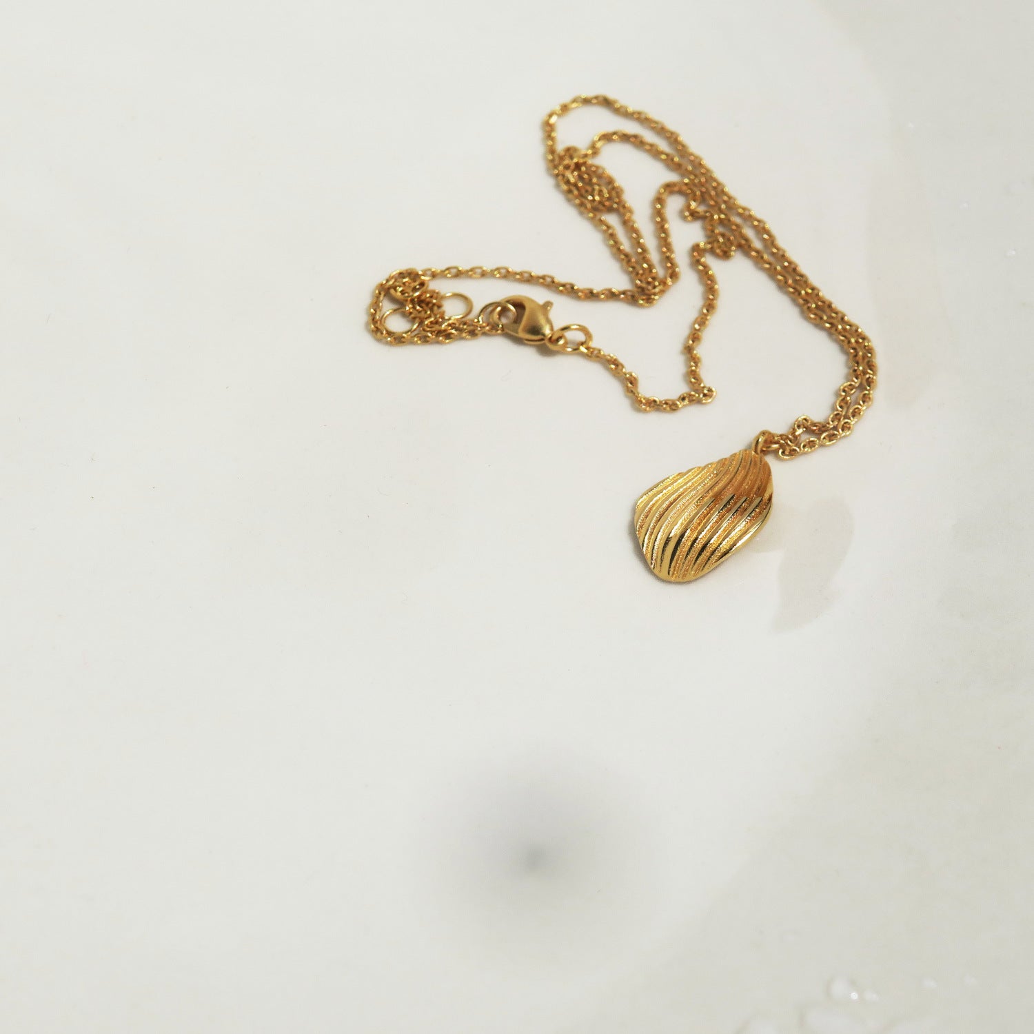 Onaria Small Golden Necklace - Dyrberg/Kern NZ