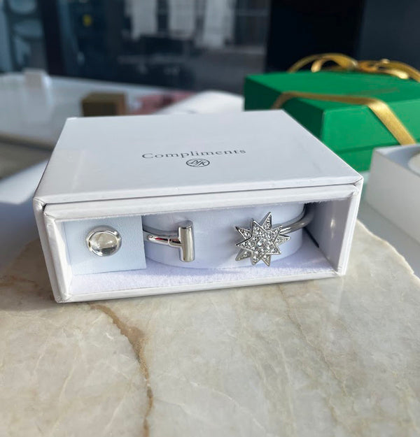 Interchangeable Shiny Silver Bracelet with Toppers